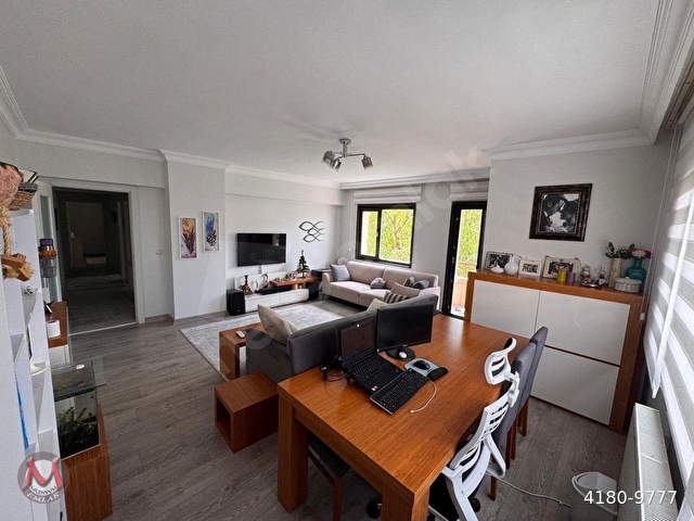 KABİL CAD YAKINI 3+1 140 LÜX YAPILI KÖŞE BİNA KÖŞE DAİRE PARK MANZARALI ARAKATTA GENİŞ KULLANIŞLI ** - Görsel 2