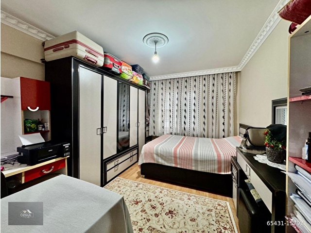 ÖZGÜL EMLAKtan MERKEZİ KONUMDA  KİLERLİ FULL YAPILI MASRAFSIZ ORTA KAT 3+1 DAİRE - Görsel 20