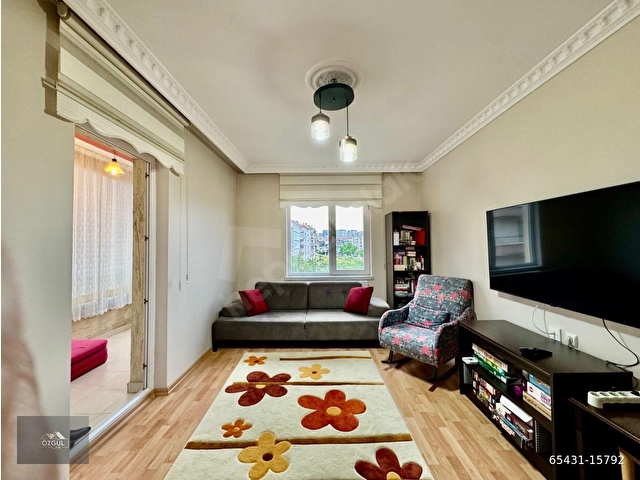 ÖZGÜL EMLAKtan MERKEZİ KONUMDA  KİLERLİ FULL YAPILI MASRAFSIZ ORTA KAT 3+1 DAİRE - Görsel 14