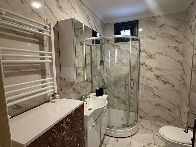 YEDİTEPE ÜNİVERSİTESİ LOKASYONUNDA 1+1 KİRALIK EŞYALI DAİRE - Görsel 11