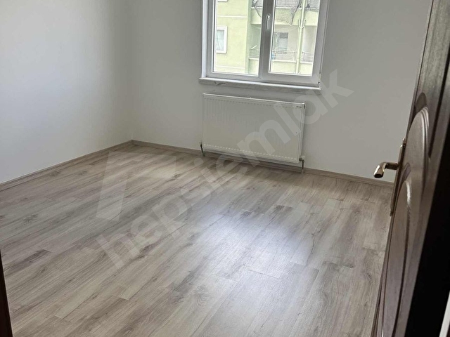 ALCI DA MERKEZİ YERDE SÜPER KİRALIK DAİRE - Görsel 8