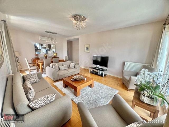 GLOW3 SATIŞ OFİSİNDEN 4+1 ŞEREFİYELİ, TERASLI, ARAKAT DAİRE - Görsel 4