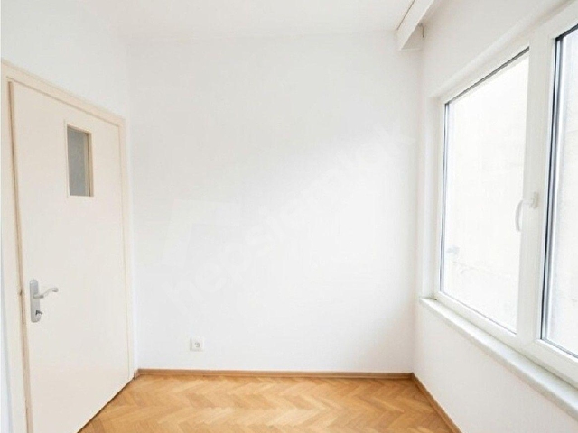 ERKUTUNDAN, HÜSREVGEREDE CADDESİ ÜSTÜ 3+1 KİRALIK DAİRE - Görsel 20