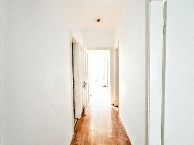 ERKUTUNDAN, HÜSREVGEREDE CADDESİ ÜSTÜ 3+1 KİRALIK DAİRE - Görsel 28