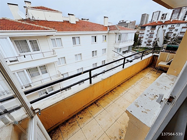 !!TAMKOÇDAN SATILIK MÜKEMMEL KONUMLU KATTA ASANSÖRLÜ 3+1 DAİRE - Görsel 14
