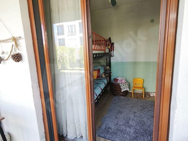 CUMHURİYET MAHALLESİNDE, HAVUZ MANZARALI, 2+1 FIRSAT DAİRE - Görsel 14