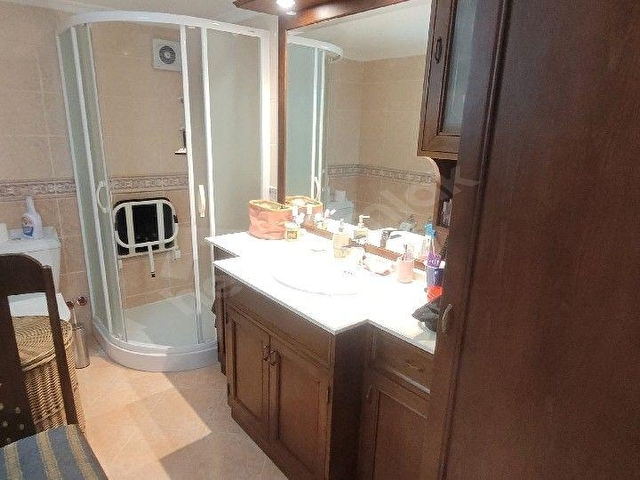 yatırımcılara alsancak şaireşref bulv. 4+1 otoparklı tadilatlı kira getirisi yüksek yatırımlık daire - Görsel 28