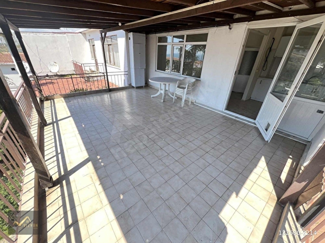 VİZYON EMLAKTAN SİTE İÇİ DENİZ MANZARALI 1+1 TERASLI DAİRE - Görsel 23