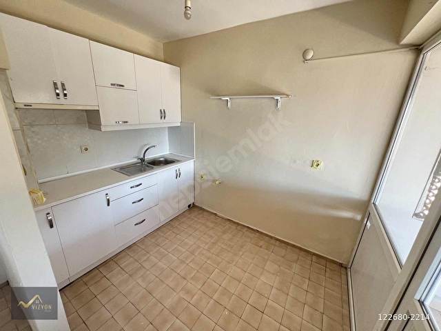 VİZYON EMLAKTAN SİTE İÇİ DENİZ MANZARALI 1+1 TERASLI DAİRE - Görsel 12
