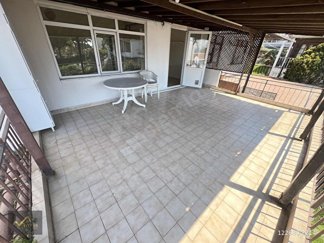 VİZYON EMLAKTAN SİTE İÇİ DENİZ MANZARALI 1+1 TERASLI DAİRE - Görsel 20