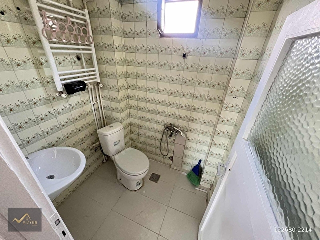 VİZYON EMLAKTAN SİTE İÇİ DENİZ MANZARALI 1+1 TERASLI DAİRE - Görsel 17
