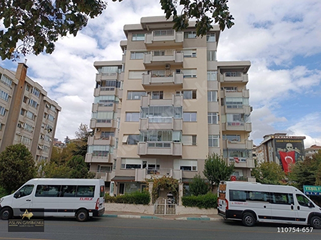 Deniz Manzaralı, Merkezi Konumda 3+1 Satılık Daire