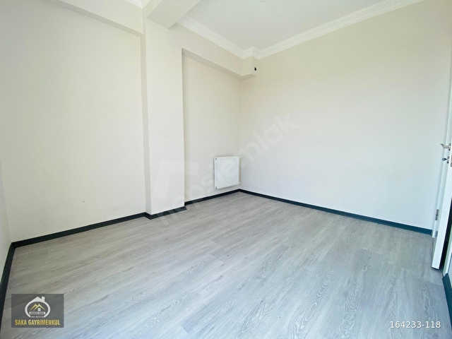 Saka Gayrimenkulden Kiralık 1+1 cadde cepheli kombili daire - Görsel 16