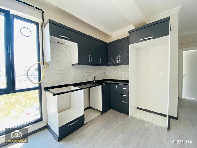 Saka Gayrimenkulden Kiralık 1+1 cadde cepheli kombili daire - Görsel 14