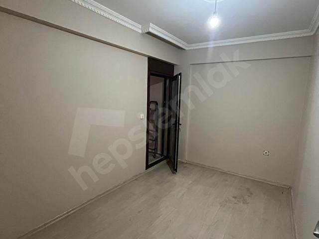 Kiralık Y.Giriş 2+1 Daire - Görsel 18