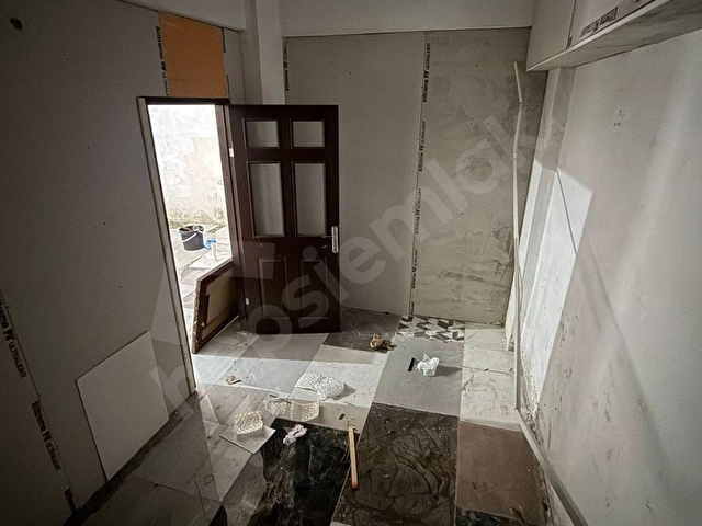 ŞİŞLİ FERİKÖY YAYMEYDANI CADDESİ ÜZERİNDE HER SEKTÖRE UYGUN TEMİZ İŞ YERİ DEPO - Görsel 11