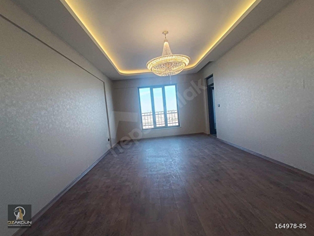 GÖKTÜRK DE 2+1 ULTRA LÜKS MUHTEŞEM KONUMDA FIRSAT DAİRE - Görsel 2