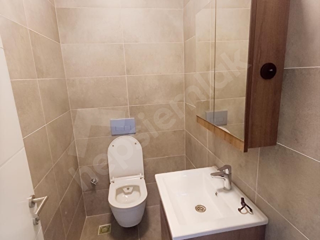 KARTEPE NİN EN PRESTİJLİ PLAZASINDAN KİRALIK BÜRO VE OFİS - Görsel 20