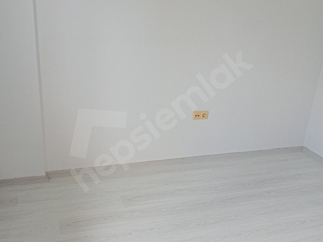 Fiyat düştü!Toki konutları yatay mimari 2 katlı binalar; havalimanına 10 dk - Görsel 15