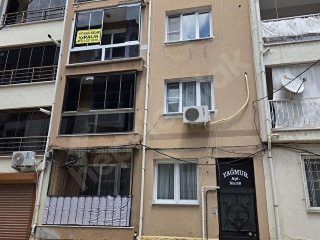 Reşatbey Mah. ara kat kiralık daire