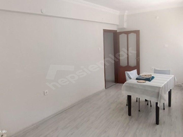 ÇANAKKALE ESENLER MAHALLESİNDE KİRALIK 2+1 DAİRE - Görsel 5
