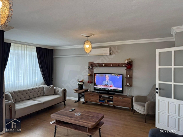 ALTINOLUK İLKBAHAR DAN FULL YENİLENMİŞ MERKEZDE 2+1 ORTA KAT DAİRE - Görsel 11