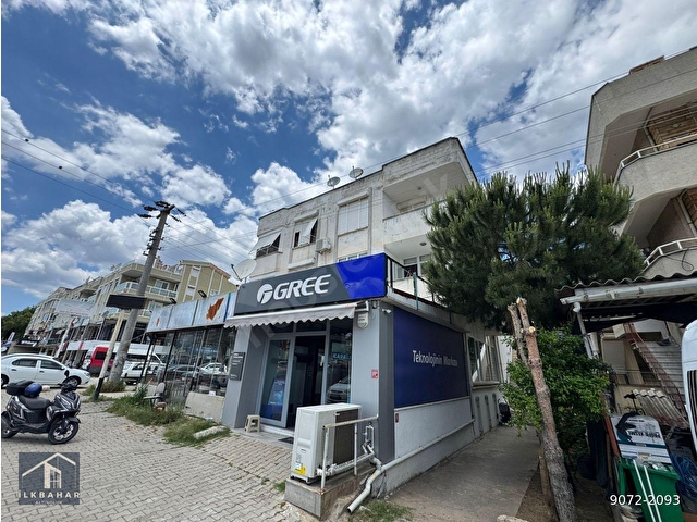 ALTINOLUK İLKBAHAR DAN FULL YENİLENMİŞ MERKEZDE 2+1 ORTA KAT DAİRE