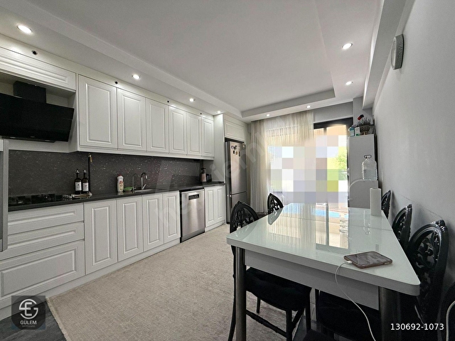 GÜLEMDEN KARAHASANLIDA 3+1 175m2 GENİŞ LÜKS DAİRE - Görsel 3