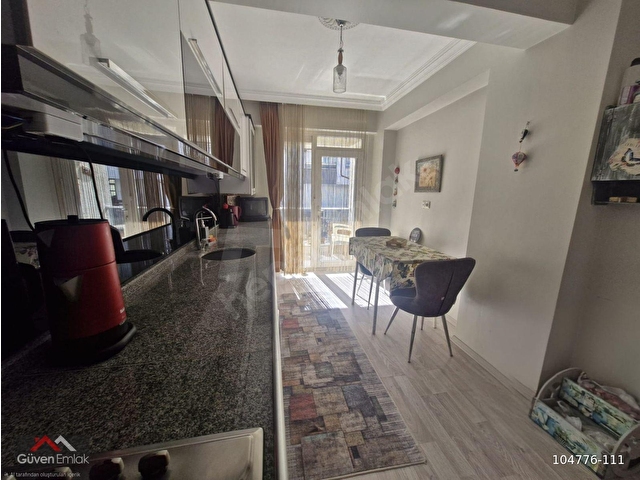 GÖZTEPE MAH.  KOMBİLİ- 2+1 -  90 M2 BAKIMLI  ARA KAT DAİRE - Görsel 19