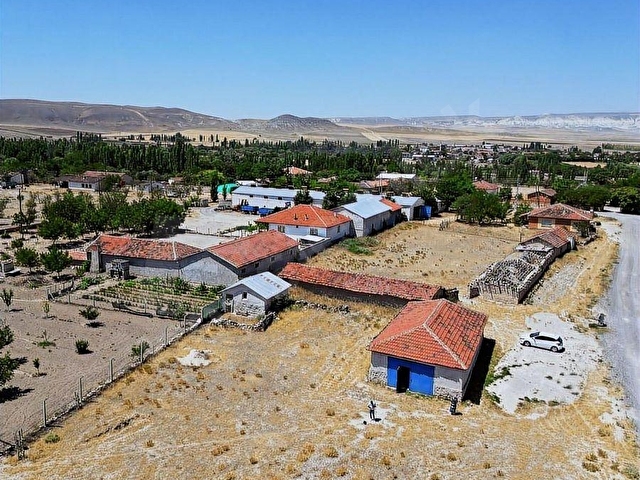 KOCAHACILI MAHALLESİNDE KÖŞEBAŞI FIRSAT ARSA! - Görsel 5