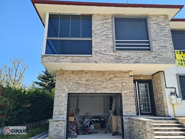 427 m² Arsa İçinde, 200 m² Kullanım Alanlı 6+2 Müstakil Villa