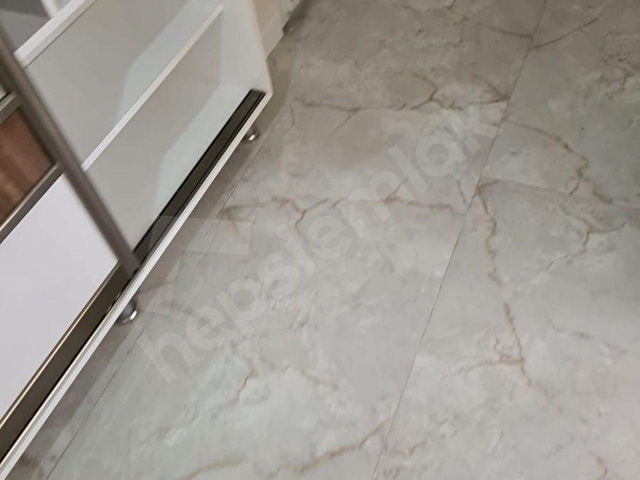 YENİKENTTE GENİŞ VE KULLANIŞLI YAPILI MERKEZİ KONUM FIRSAT 3+1! - Görsel 26