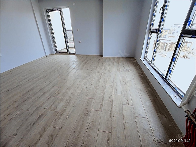 AYBÜ Yakını Cadde Üzerinde Geniş Kiralık Lüks 2+1 Daire - Görsel 4