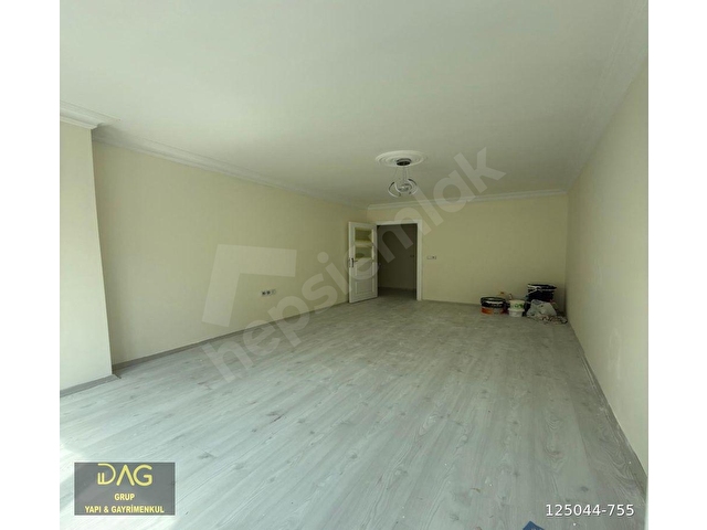 DAĞ YAPIDAN MERKEZİ KONUM CADDEYE KOMŞU 2+1 SATILIK DAİRE! - Görsel 12