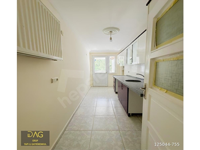 DAĞ YAPIDAN MERKEZİ KONUM CADDEYE KOMŞU 2+1 SATILIK DAİRE! - Görsel 17