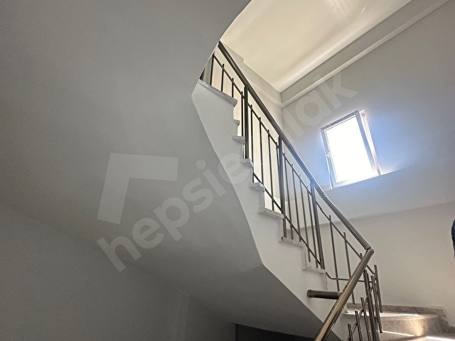 KİRALIK EDİRNE MERKEZ CUMHURİYET MAHALLESİ HİLLY OTEL ARKASINDA 2+1 DAİRE - Görsel 8
