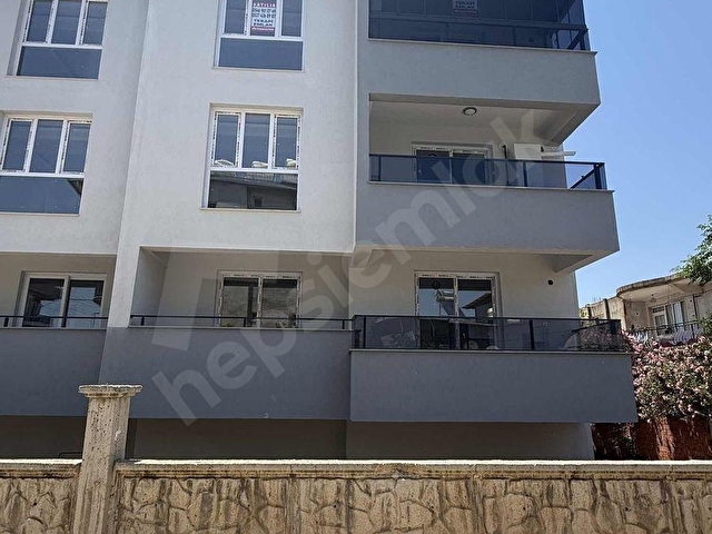 Sıfır 2+1 Ebeveyn Banyolu Cam Balkon Kombi ve Petekler Takılı - Görsel 3