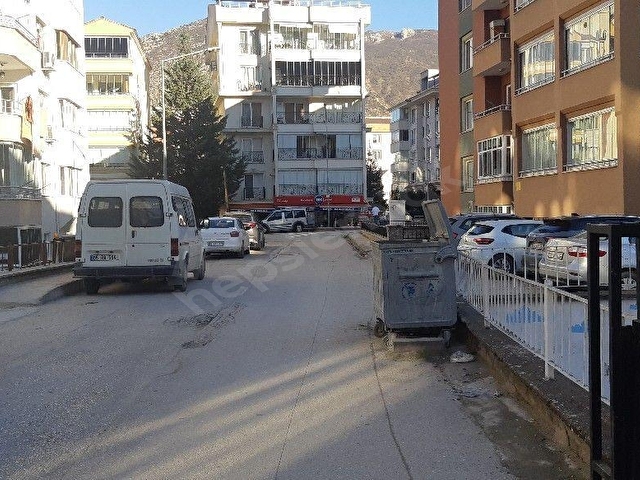 ÇAKMAK EMLAK,AMASYA/MERKEZ B.İÇİ 3+1DOĞ+KOMBİ+ASANSÖR - Görsel 22
