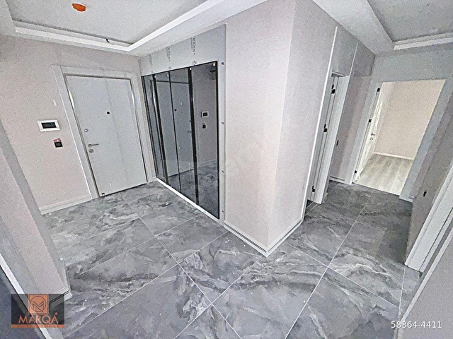 OVACIK SİTE DAİRESİ ! 4+1 TERAS BALKONLU MANZARALI 200M2 FIRSAT - Görsel 19