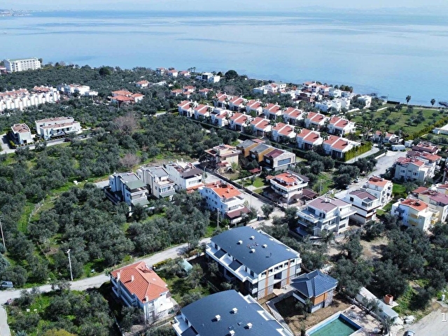 Yetkili Ofisten | 2+1 Bahçe Kullanımlı Daire | Havuzlu Sitede - Görsel 3
