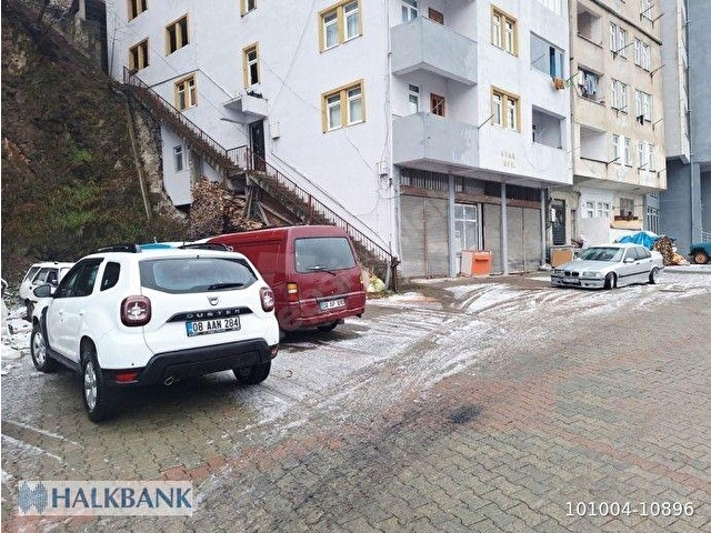 Artvin Borçka Satılık Konut - Görsel 2