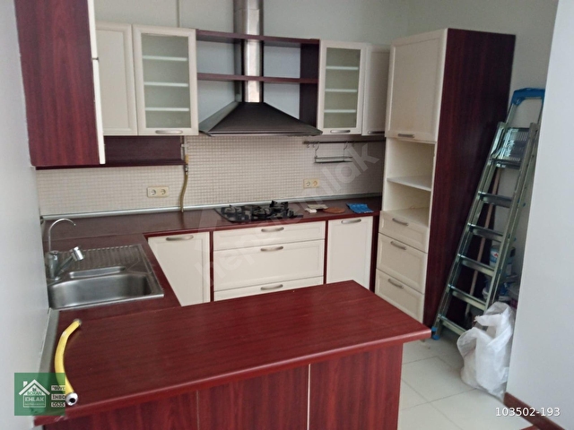 ARNAVUTKÖY MERKEZDE 2+1 85 M2 BAKIMLI TEMİZ KOMBİLİ DAİRE. - Görsel 10