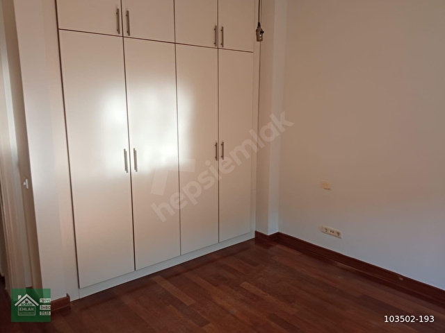 ARNAVUTKÖY MERKEZDE 2+1 85 M2 BAKIMLI TEMİZ KOMBİLİ DAİRE. - Görsel 18