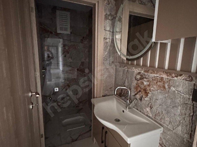 🏡 UZUNHARMANLAR MAHALLESİ’NDE SİTE İÇERİSİNDE 3+1 YÜKSEK GİRİŞ LÜKS DAİRE - Görsel 12