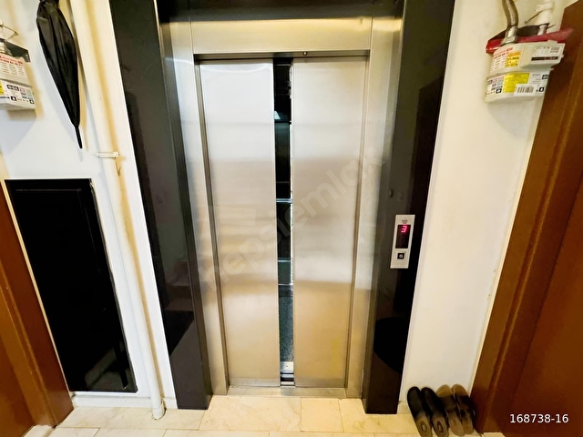 PINARDAN MARMARAYA YÜRÜME,ARA KAT, ÇİFT BALKON,GENİŞ 2+1 DAİRE - Görsel 23