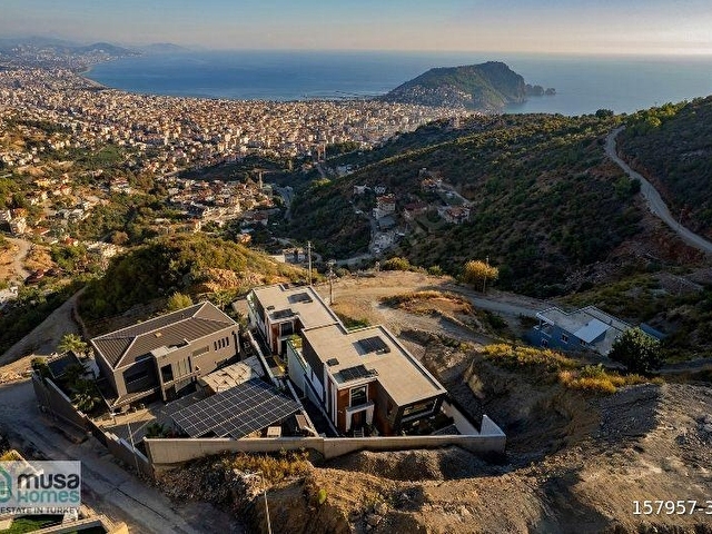 ALANYA TEPE MAH. LÜKS EŞYALI DENİZ DOĞA VE KALE MANZARALI VİLLA - Görsel 6