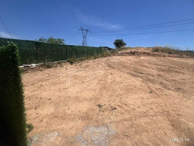 VADİTEPEÖRENDEN ANA CADDE ÜZERİNDE ETRAFI ÇEVRİLİ FIRSAT ARSA - Görsel 5