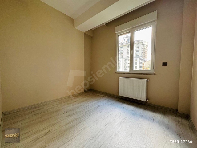 SUADİYEDE BAĞDATA YAKIN 2025 YAPIMI İSKANLI, BALKONLU, E.BANYOLU 90m2 2+1 BOŞ DAİRE - Görsel 13