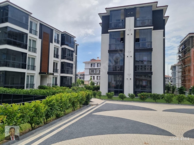ÇORLU ZAFER MAHAALLESİNDE | EVEREST LİFE 1 SİTESİNDE KİRALIK SIFIR 1+1 BAHÇE KATI DAİRE