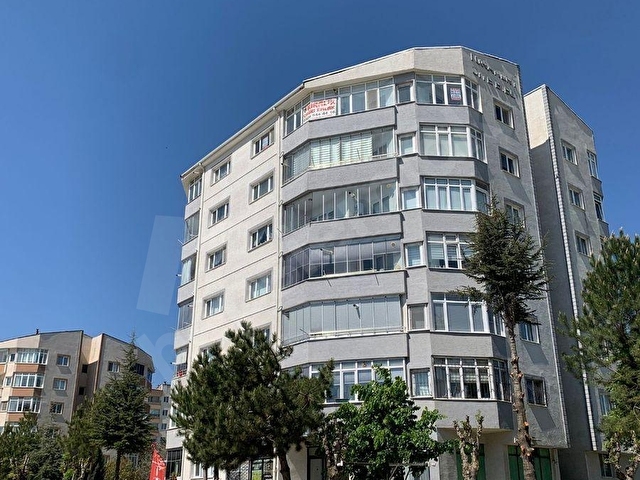 BATIKENT MAH. TUNAKENT SİTESİNDE 3+1 GENİŞ DAİRE